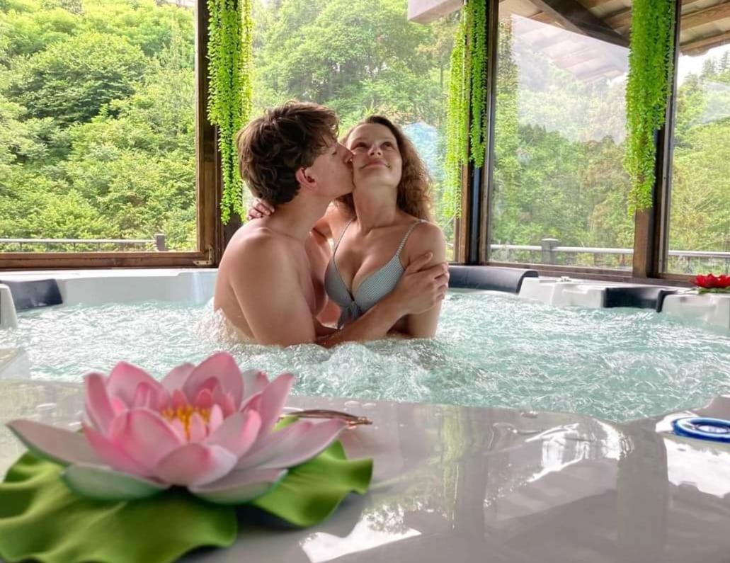 River Boutique Hotel Batumi Luaran gambar